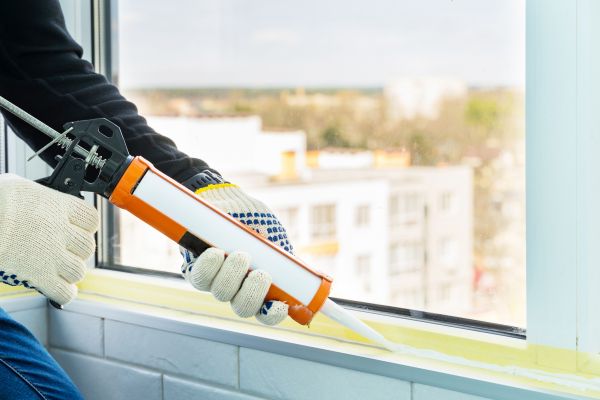 Cost of Window Recaulking Service in Portland